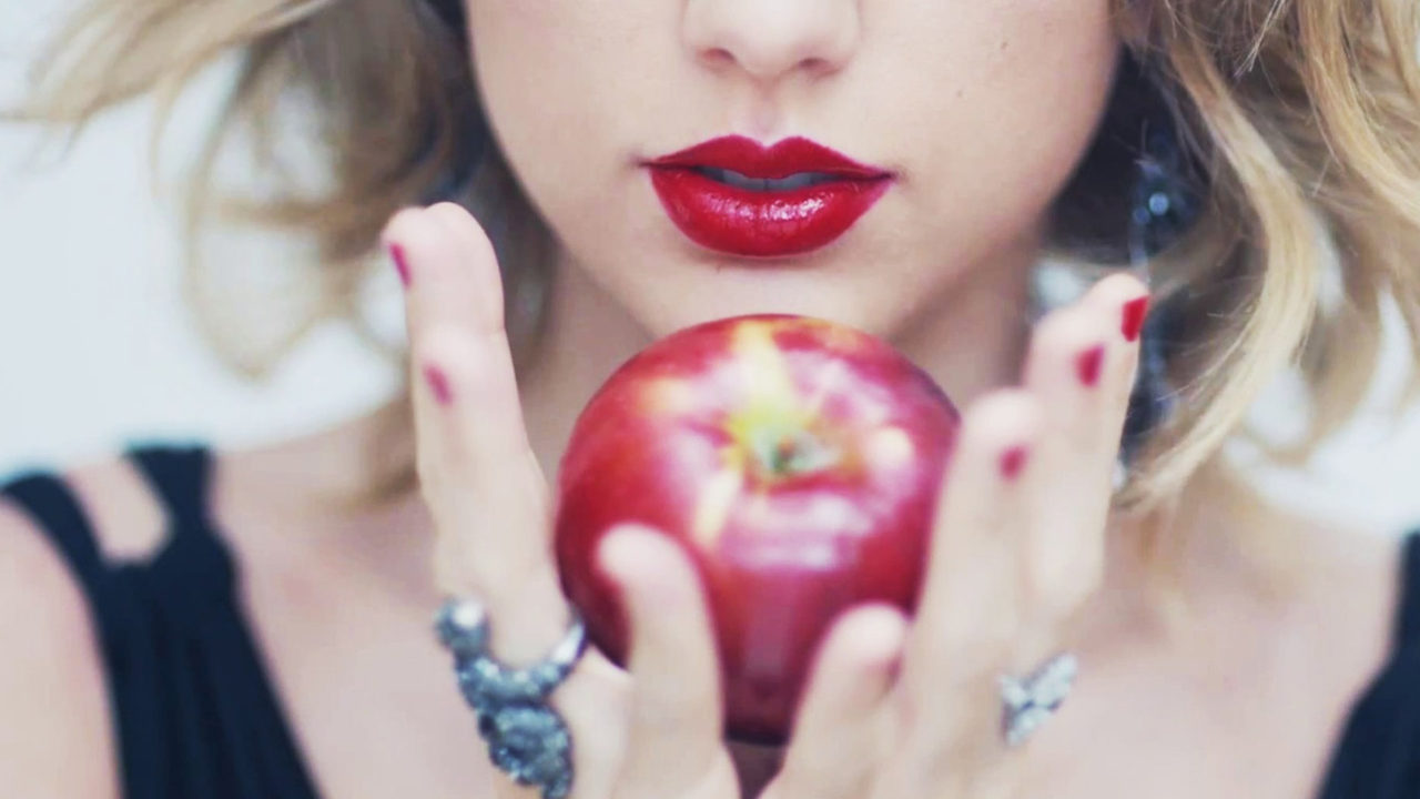 taylor swift apple