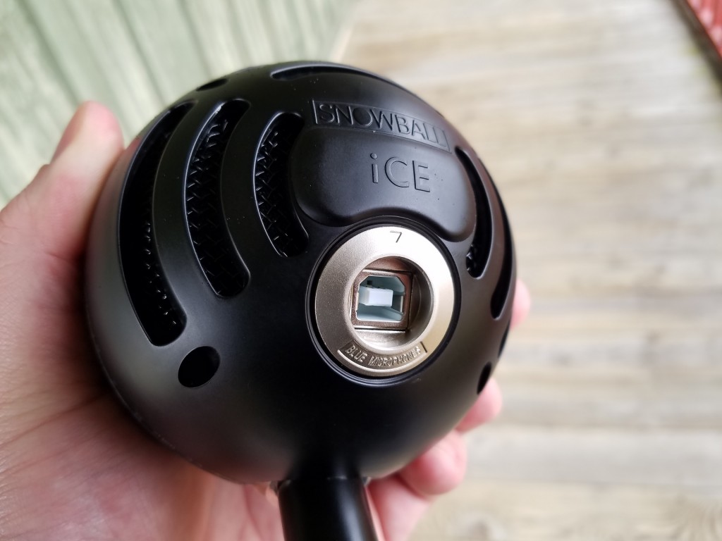 The only port the Blue Snowball iCE USB mic features.