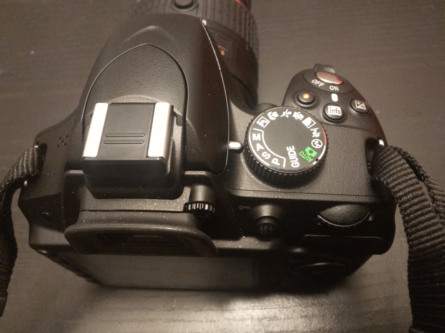 Review of the Nikon D3200. Test the camera Nikon D3200