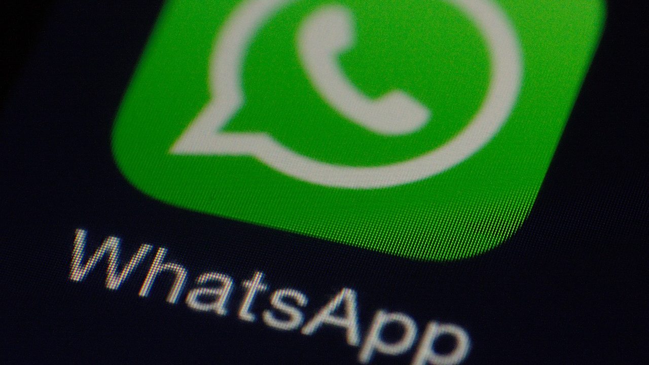 WhatsApp Explained—The Difference Between Exiting and Deleting a Group
