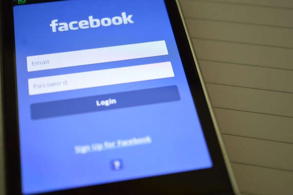 Facebook: Was tun mit Freundschaftsanfragen von Fremden? |