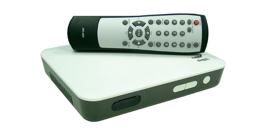 5 Cheap Digital Converter Boxes to Keep your Analog TV Alive