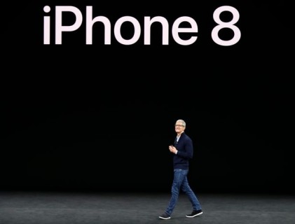 my iphone 8 plus battery is draining fast