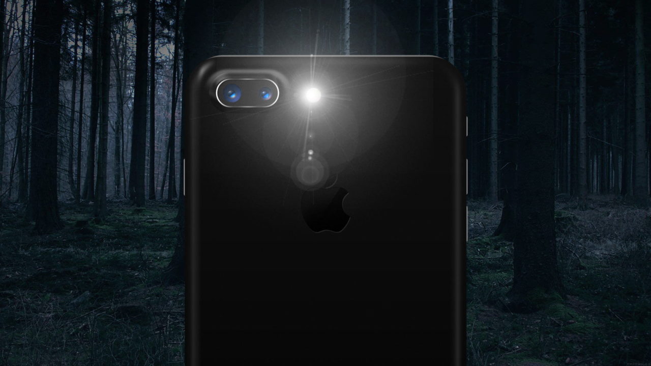 How to Adjust the Brightness of the iPhone Flashlight