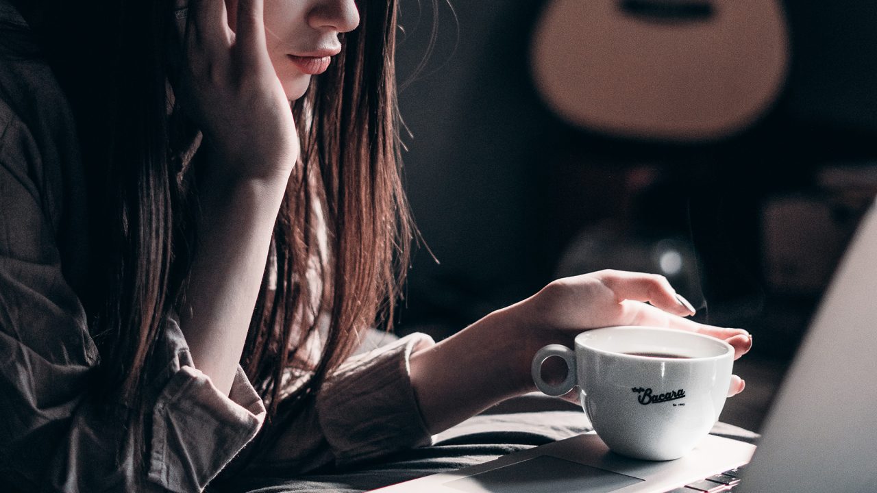 The Best Games To Play With Friends Online [April 2020]