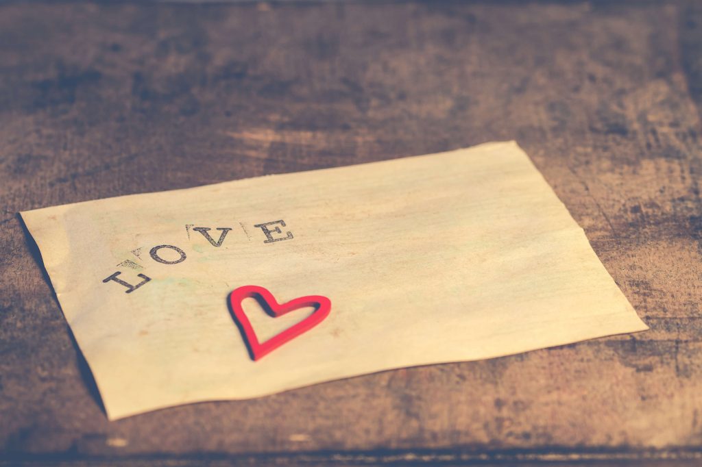 Romantic Love Letters For Her To Send Through Message Or Text