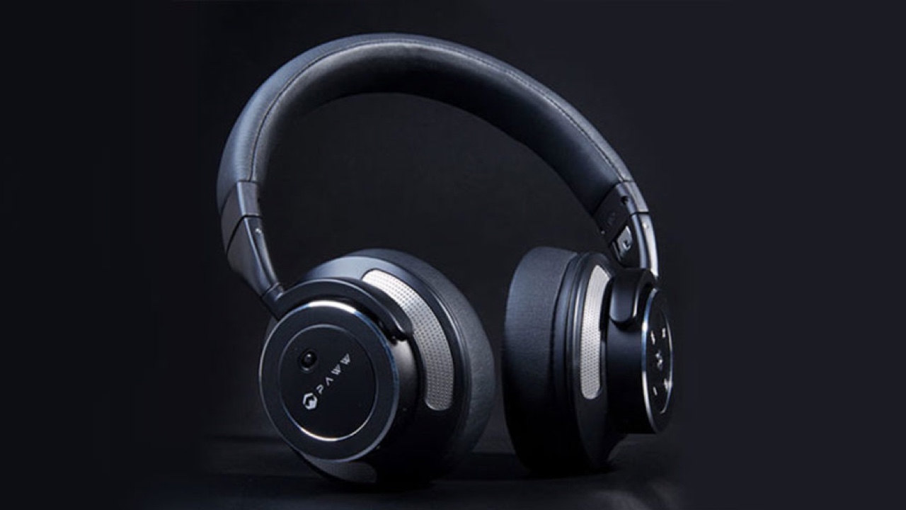noise-cancelling bluetooth headphone