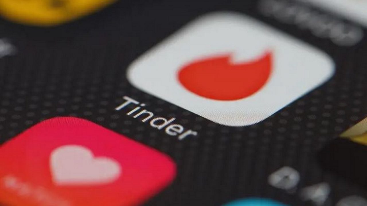 What is the Blue Star in Tinder?