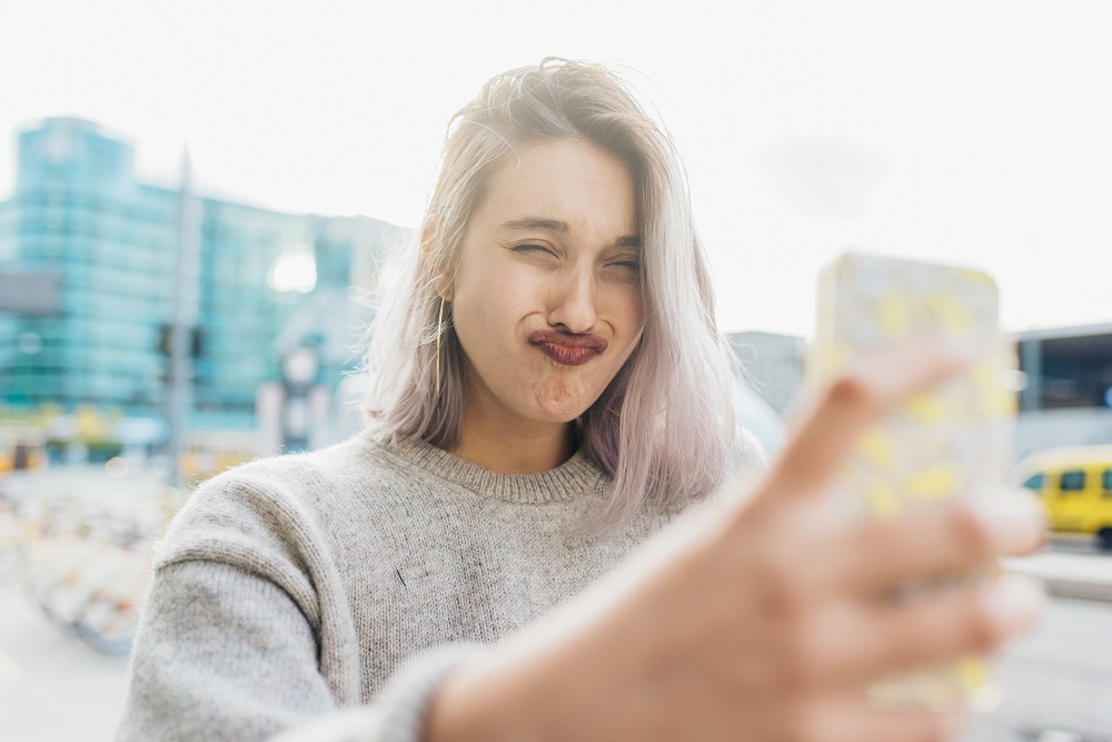 How To Make Custom Stickers for Snapchat Tech Junkie