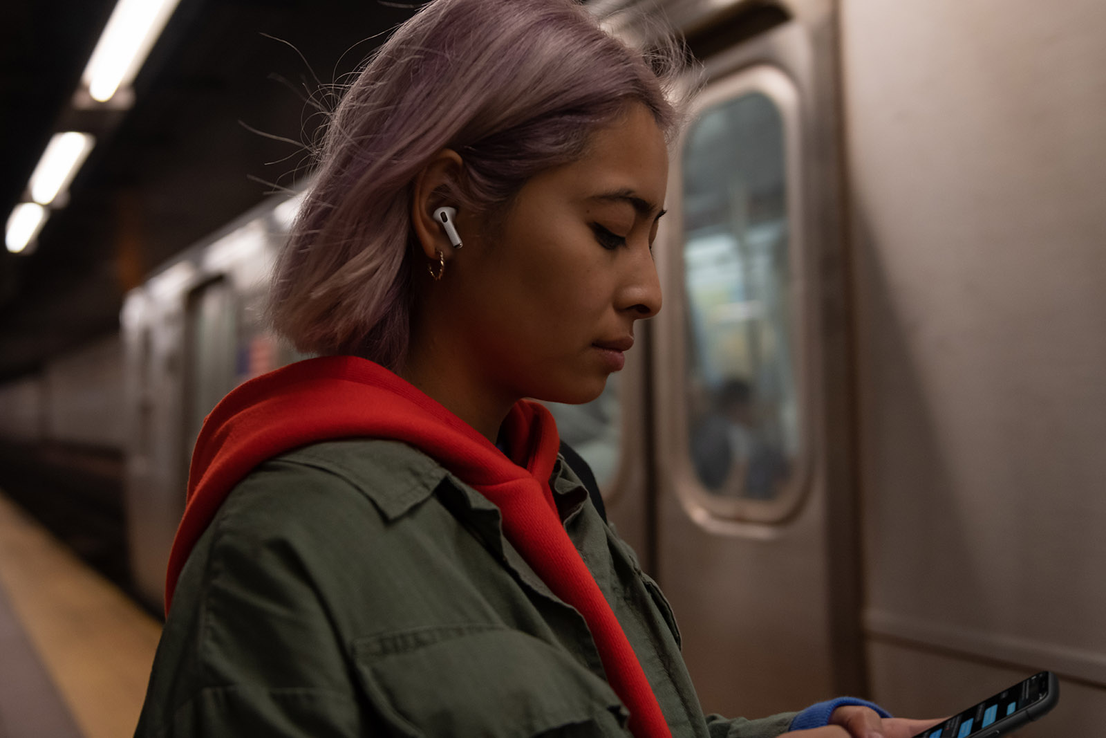 Which AirPods Are the Newest? [November 2019]