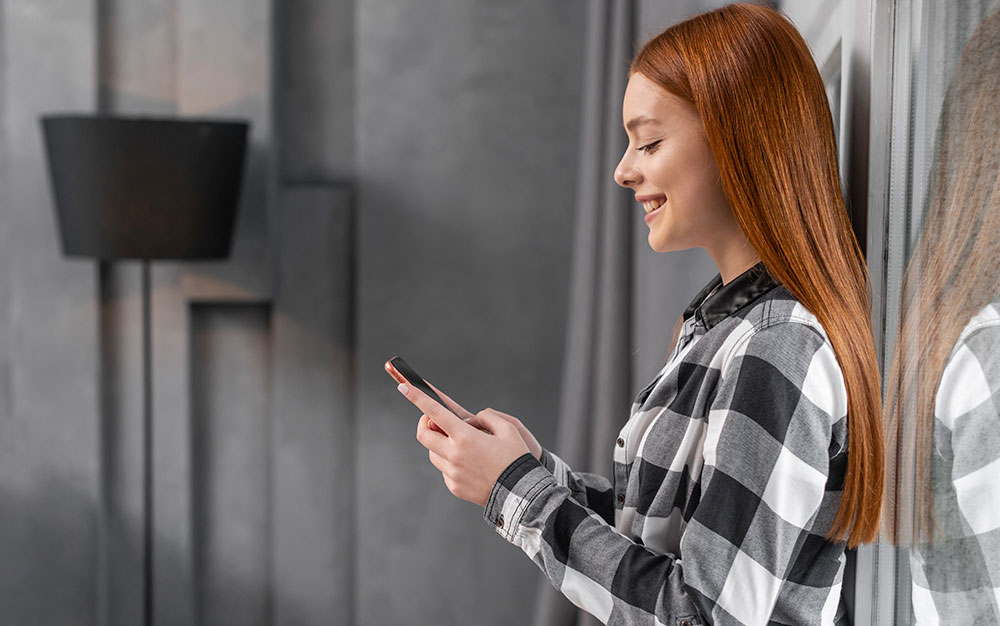 How to Change the Background Color on Instagram Story