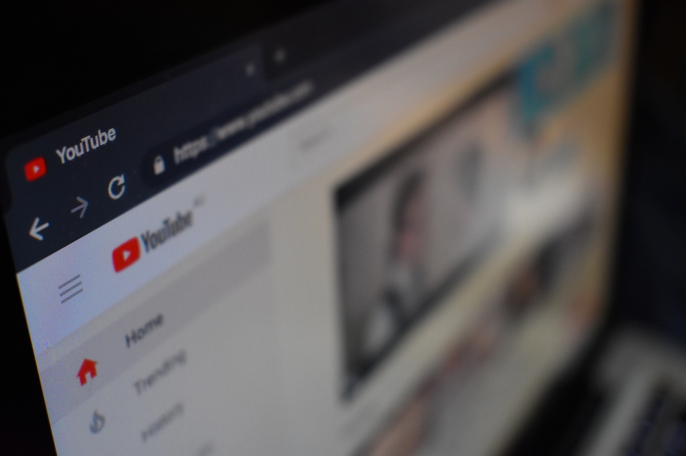 How to Automatically Delete Your YouTube History