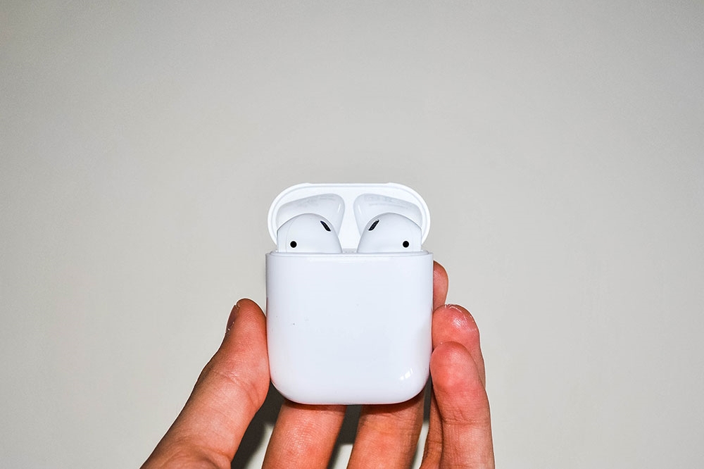 How to Update Your AirPods' Firmware with Android