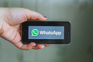 whatsapp hide read messages