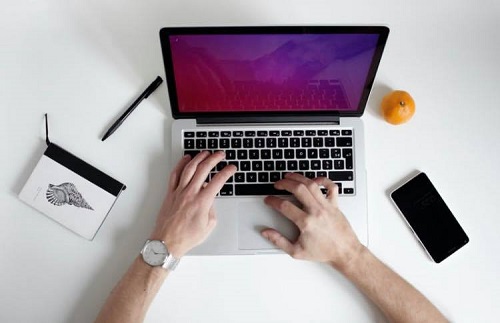 open instagram on your pc or laptop