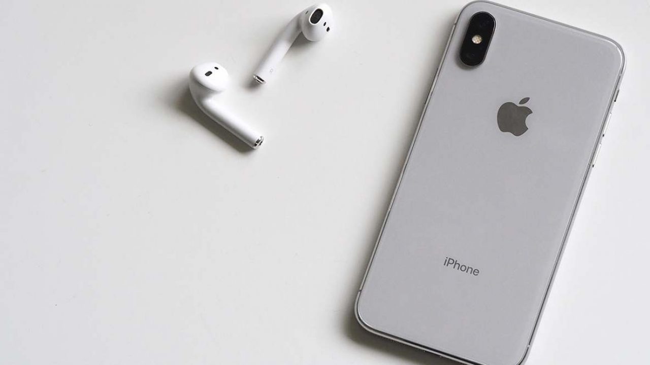 How to Install and Use Your AirPods on an iPhone X