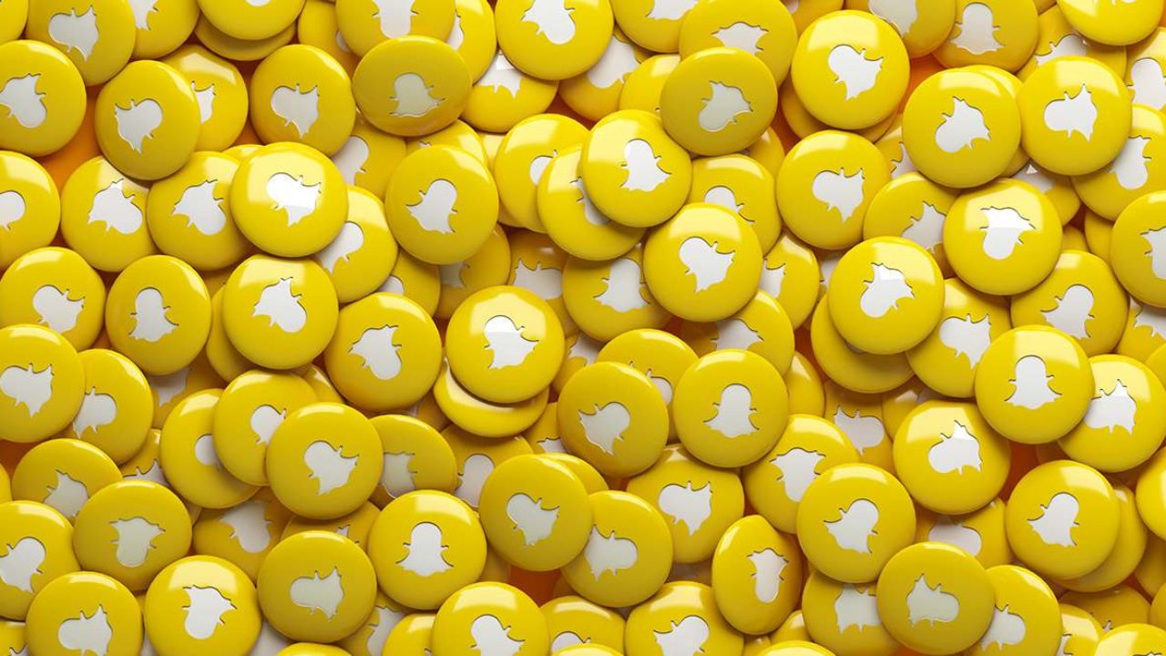 Snapchat Ads vs. Facebook Ads: Which are Better?