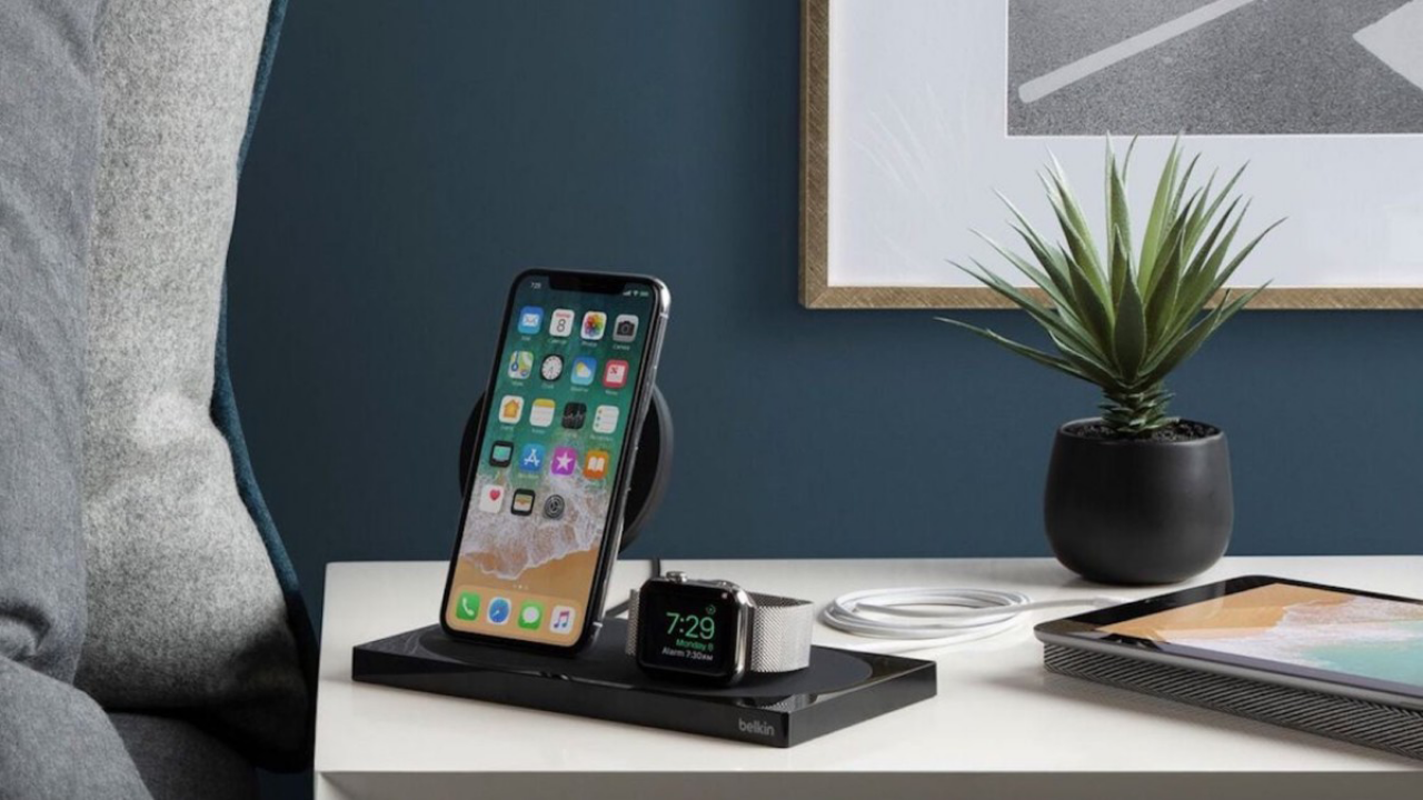 The Best Charging Stations for Apple Products in 2022