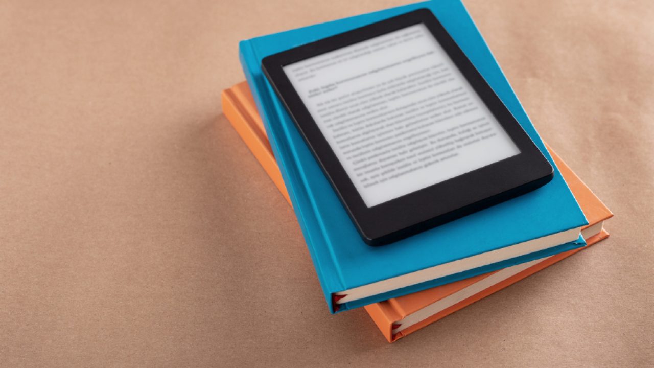 Maintain Healthy Reading Habits With the Best E-readers
