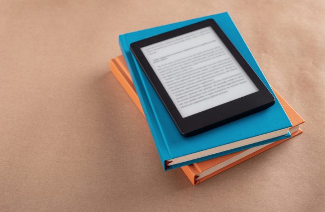 Maintain Healthy Reading Habits With the Best E-readers