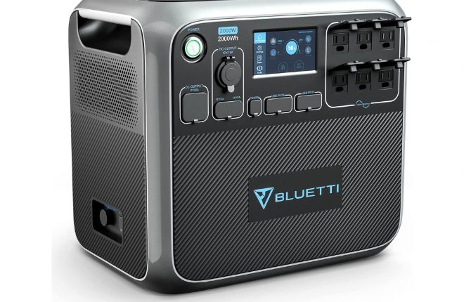 BLUETTI Portable Power Station