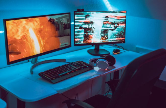 highly corner desk for gamers
