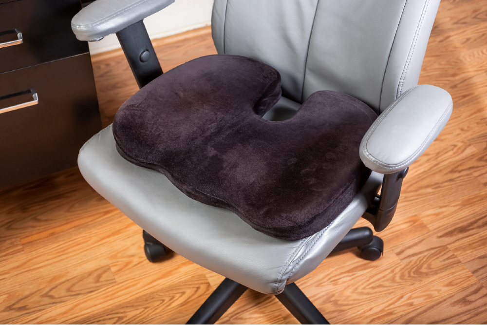 Klaudena Seat Cushion Reviews 2022: (Opinion) The Ultimate Seat Cushion  Solution, Emmanuel Edwin