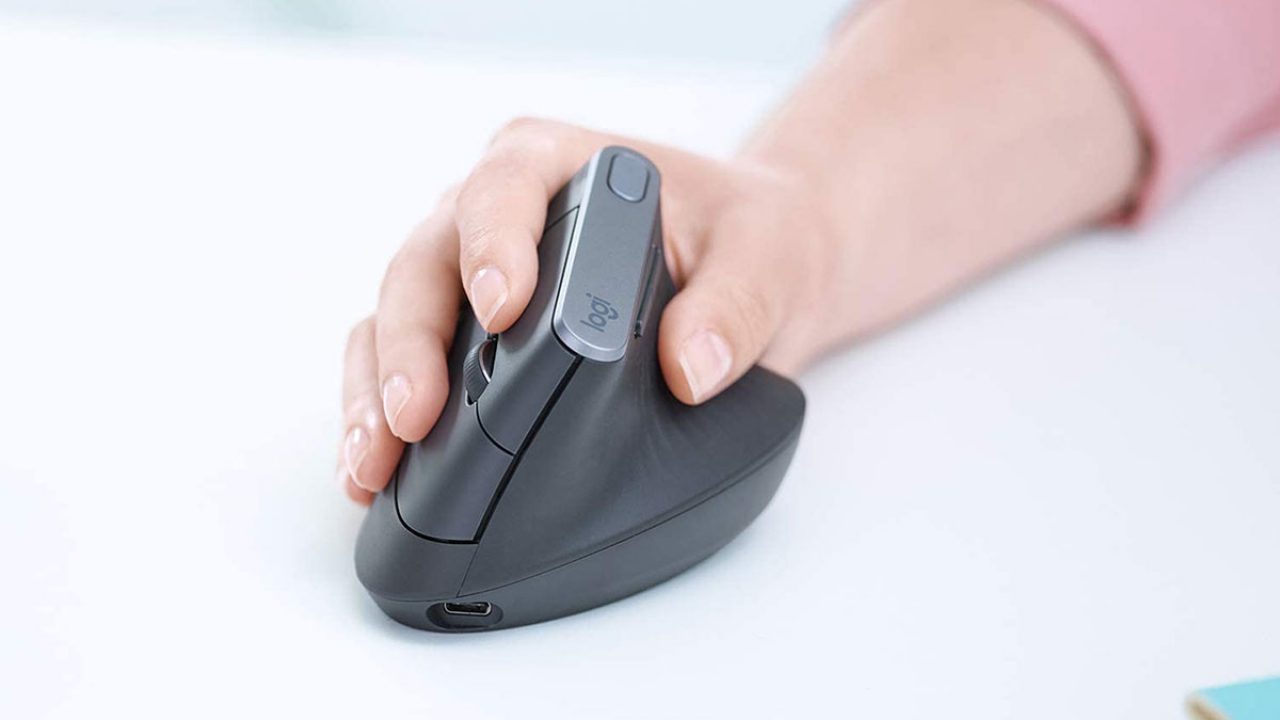 What Are Some Advantages of Using an Ergonomic Mouse?