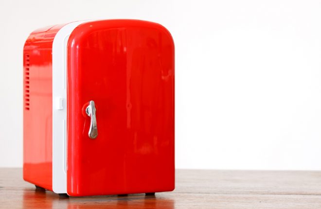 top Desk Mini Fridge