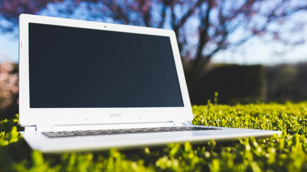 The Best Chromebooks Under $300