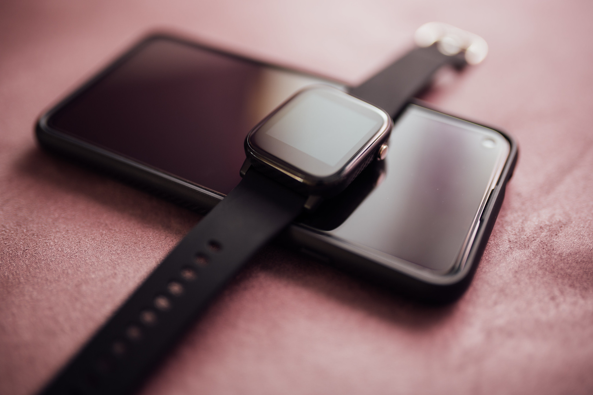 The Best Fitness Trackers In 2022 Tech Junkie