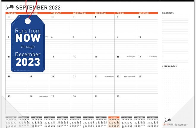 Power Place Desk Calendar