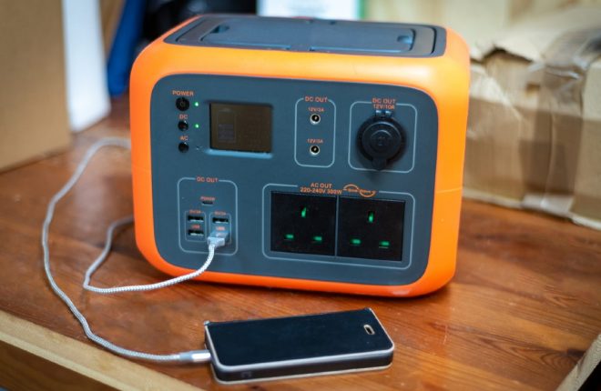 BLUETTI Portable Power Station Review