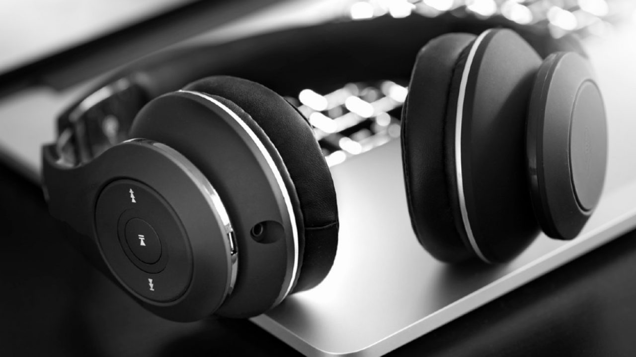Treblab Z2 Over-Ear Workout Headphones Review