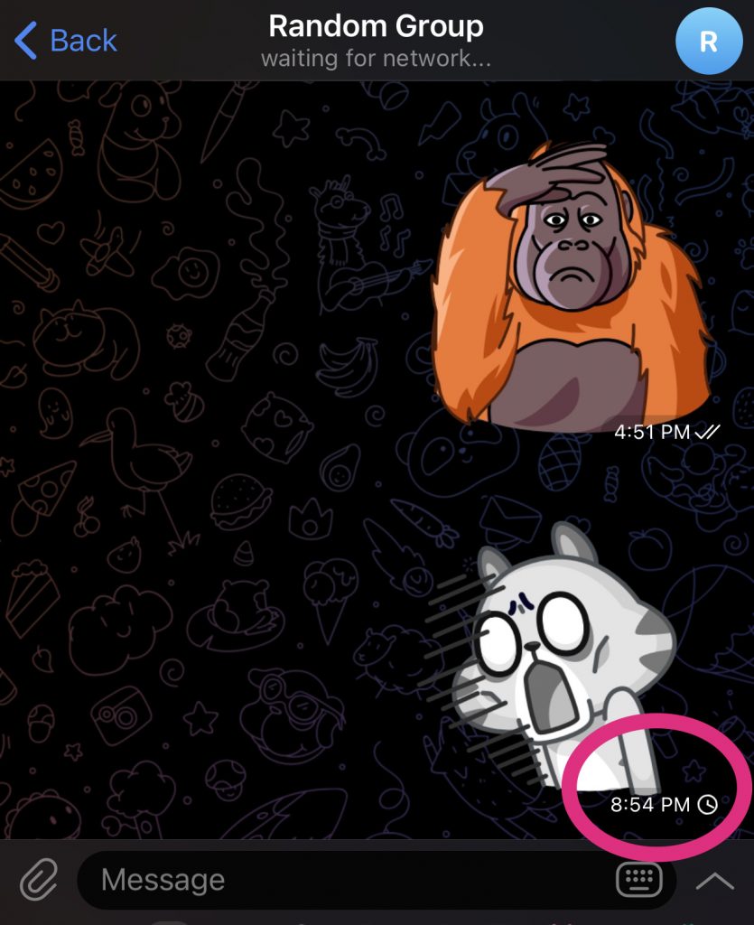 how to know who read message in telegram group