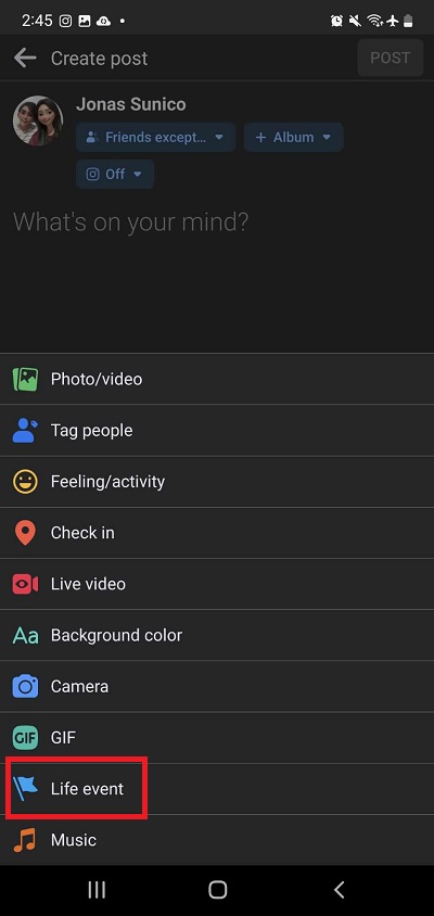 Life event icon on post in Facebook mobile
