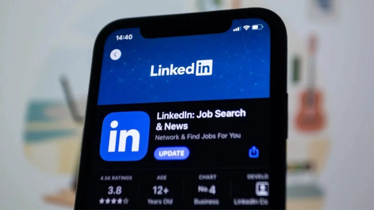 How to Update LinkedIn Profile Without Notifying Connections
