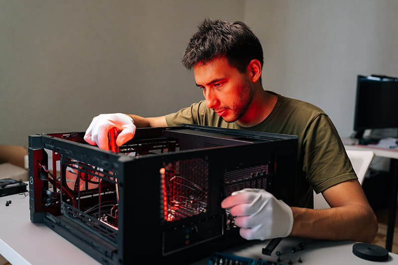 PC Myths Debunked – These Eight Common PC Myths That Could Change How You Work 3