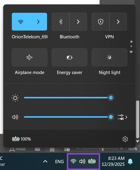 My Headphones Are Plugged in But Speakers Still Play – How to Fix 2