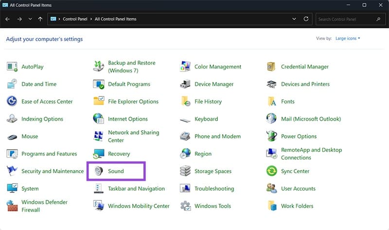 My Headphones Are Plugged in But Speakers Still Play – How to Fix 4