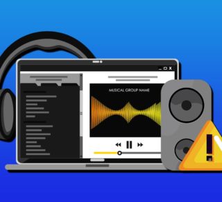 my headphones are plugged in but speakers still play